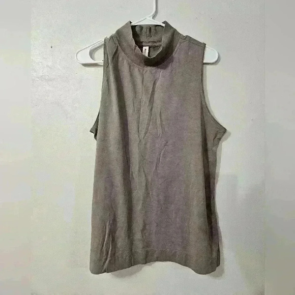 Athleta cowl neck tank top! - Picture 1 of 5